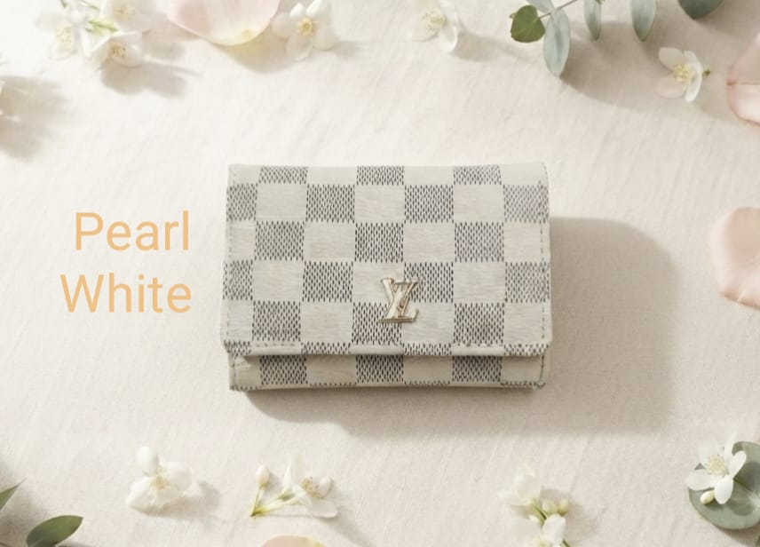 Premium Men's Checkered PU Leather Wallet – Luxury Trifold Card Holder with ID Window & Cash Compartments